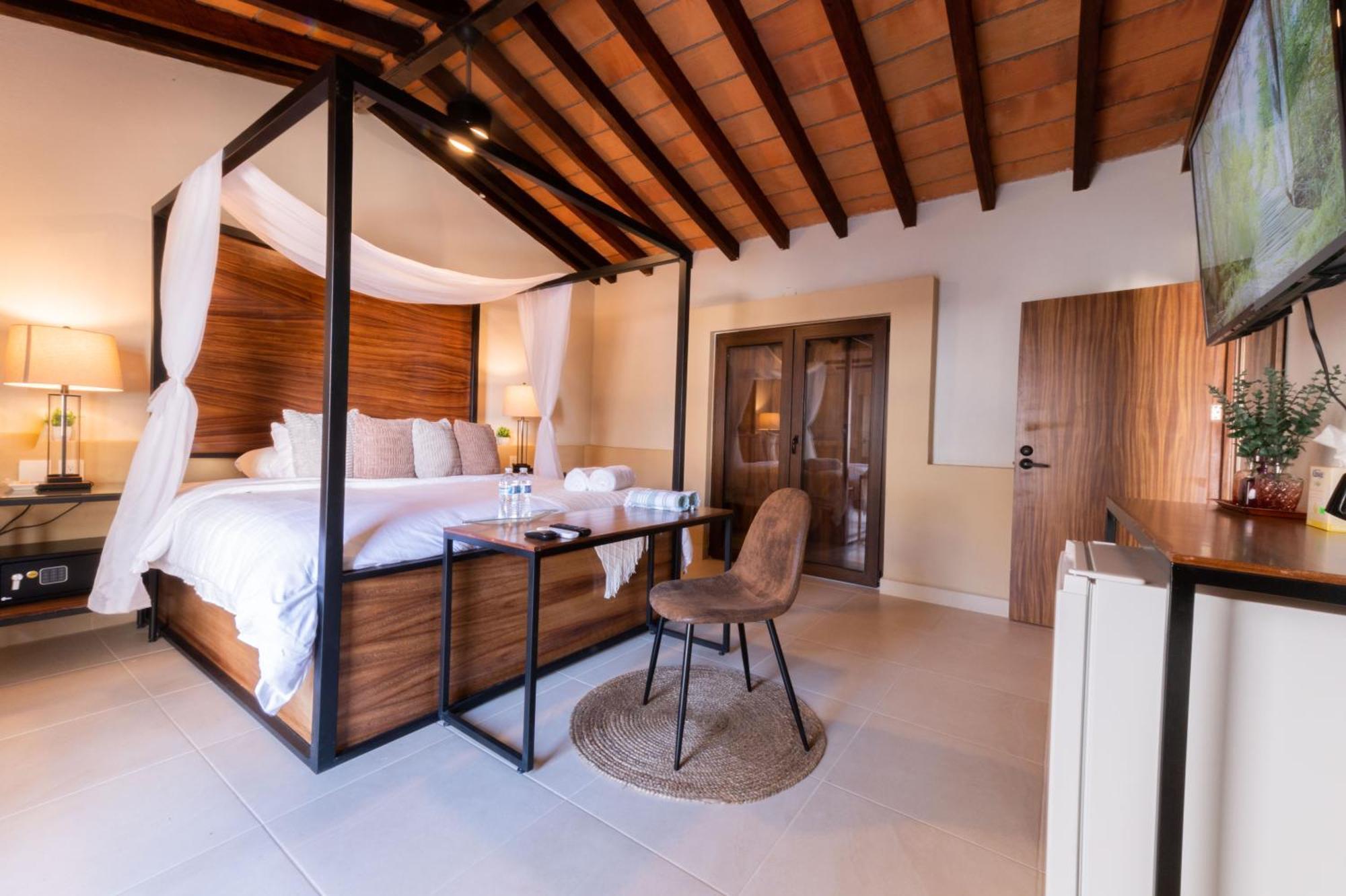 Casa Victoria Malecon - Adults Only Hotel Puerto Vallarta Kültér fotó