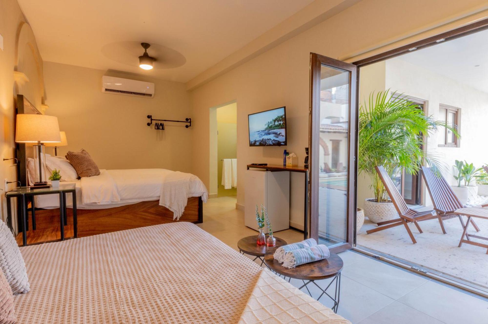 Casa Victoria Malecon - Adults Only Hotel Puerto Vallarta Kültér fotó