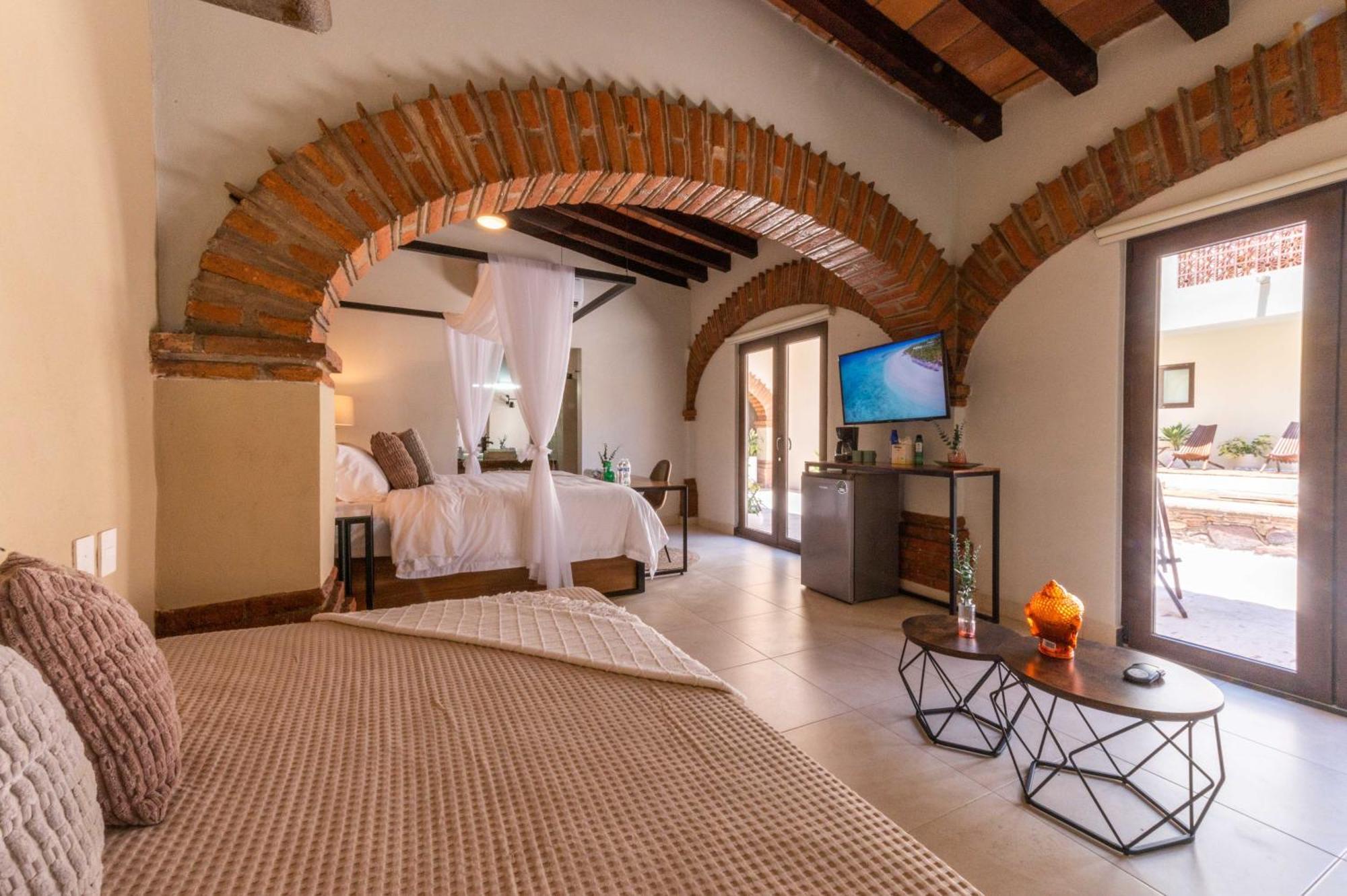 Casa Victoria Malecon - Adults Only Hotel Puerto Vallarta Kültér fotó