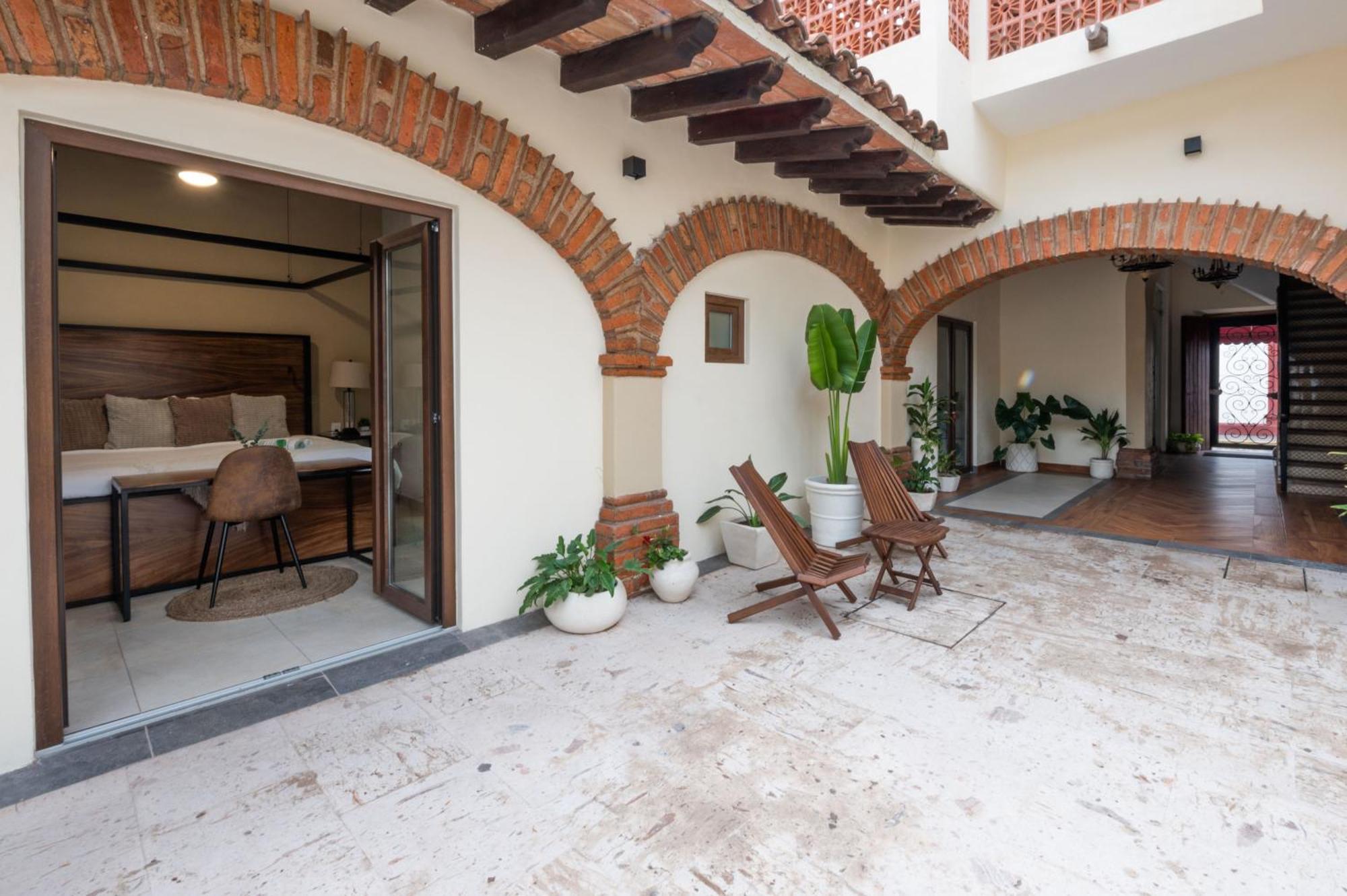 Casa Victoria Malecon - Adults Only Hotel Puerto Vallarta Kültér fotó